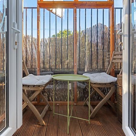 Modern Flat & Balcony In Historic West Kensington Apartment ลอนดอน ภายนอก รูปภาพ